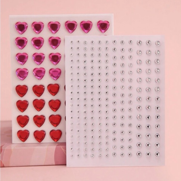 2 Pieces Of Mini Love Diamond Facial Jewelry Three-Dimensional Simulated Gemston - Picture 3 of 3